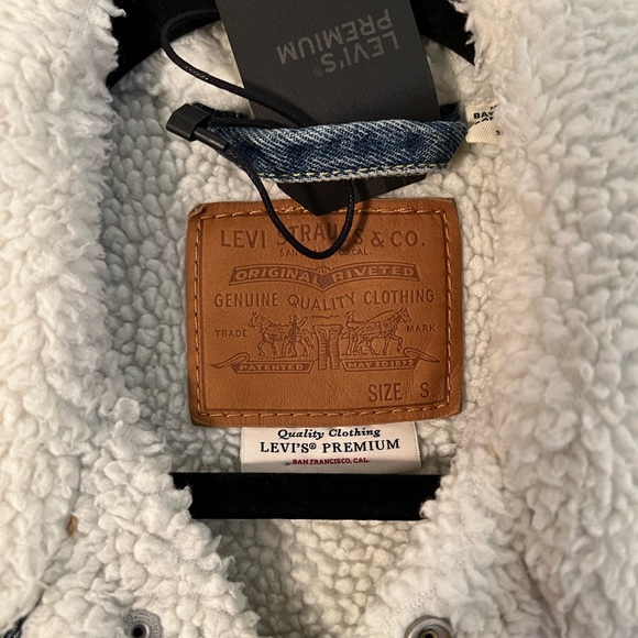 Levi’s Premium Type III Sherpa Lined Trucker Jean Jacket NWT - Picture 8 of 12